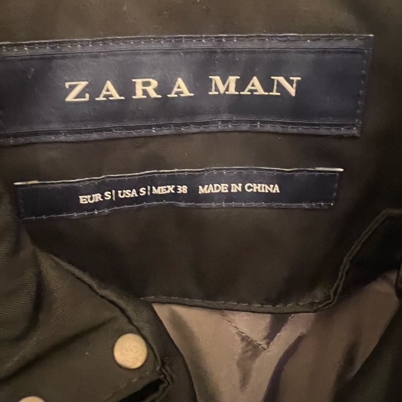 Mens Zara black trench coat size S - Picture 2 of 3